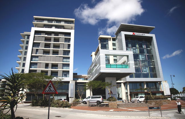 The Residences At Crystal Towers - Foto 38
