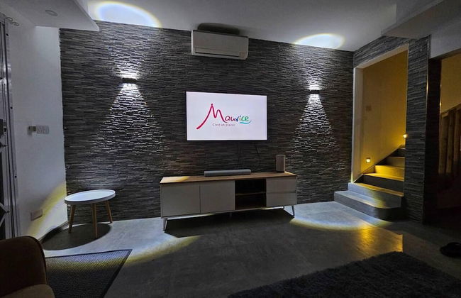 Rooftop Garden Jacuzzi Luxury Villa - Photo 23