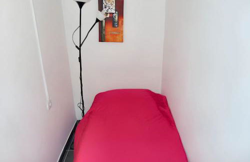 Bright apartment in Almada with shared pool - Foto 14