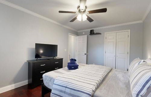 Bring Your Pup! Goose Creek Home with Private Pool - Foto 16