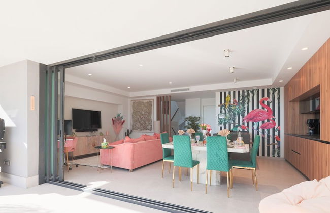 4 Bed Villa - Sleeps 8 - Pool - Garden - Parking - Foto 11