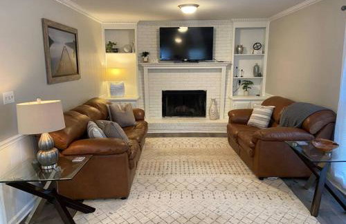 Lovely 2 Story 4 Bedms 3 Baths Home by Stone Mountain Park! - Foto 1