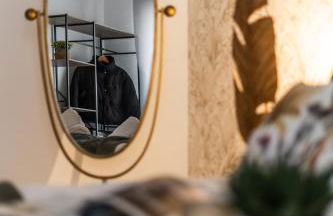 tuGuest Station with Parking - Photo 21