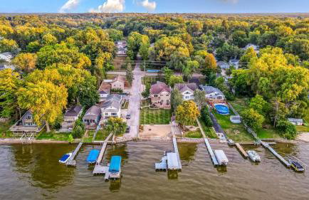 Mineola Bay Lakeview and Access - Fully Furnished Monthly & Seasonal Rental in Fox Lake - Foto 8