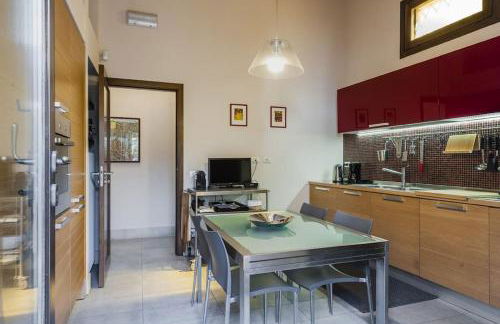 Villa con fascino antico e comfort moderno - Foto 13