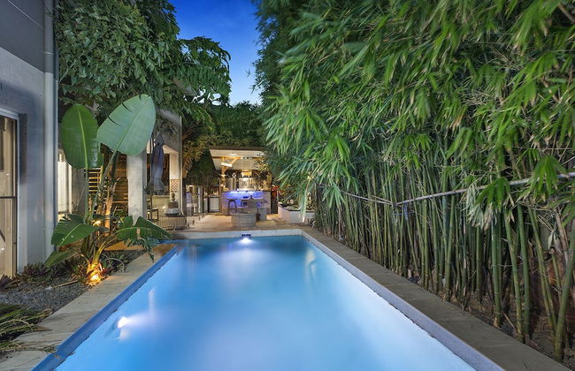 Resort Style Home near Airport & CBD - Photo 1