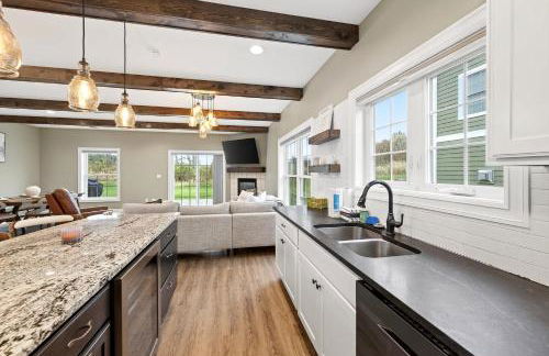 Village Townhouse Walk to Shops Garage - Foto 8