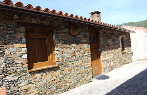 Casa da Comareira - Foto 1