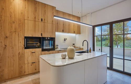 TERRE UGO - Villa & Suites au cœur des lavandes de Provence - Foto 2