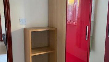 One Bedroom Bungalow No1 - Secure Gated Parking - Foto 5, wardrobe