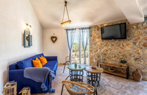 Island Getaway - Heritage House - Photo 25