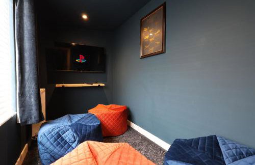 Sleeps14,Sauna,ColdPlunge,Hottub,xboxroom,XLgarden - Foto 12