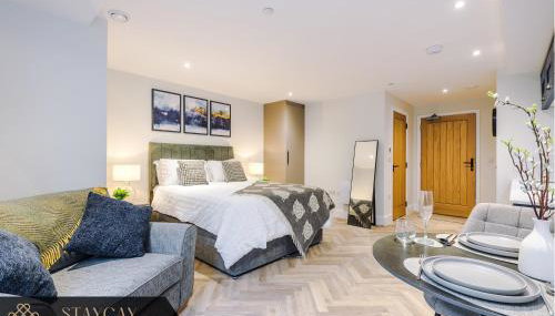 Deluxe Studio Apartment with Private Balcony - Foto 1