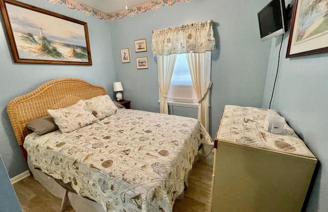 Rodney Avenue 103 #5 - Photo 6