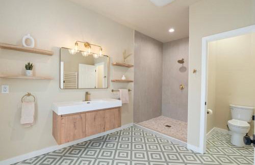 Luxury 5BR Cottonwood Retreat with Pool and Panoramic Views - Foto 38