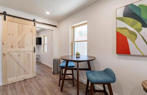 Downtown Bungalow -Duplex - EV Charger - Foto 29