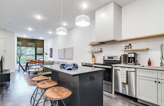 The Grove by AvantStay – Stylish Group Stay with Private Bathrooms - Foto 49