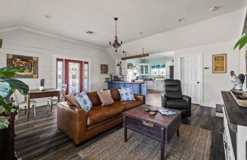 Kingsby Cottage - 1 Bedroom w Mountain views - Foto 5