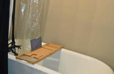 Couples Getaway Cabin with a Loft - Firepit - Creek - Foto 22