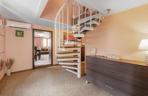 Awesome Apartment In Nowe Warpno - Foto 21