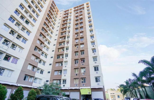 Compact and Restful 2BR at Menara Rungkut Apartment - Foto 1