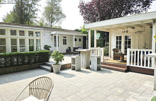 Chalet Kieftveen With hot tub for Four Person - Foto 1