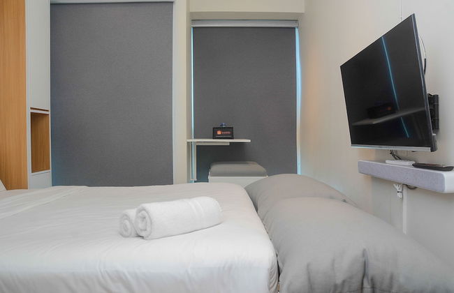 Best Studio Room with Wall Bed Tifolia Apartment - Foto 2