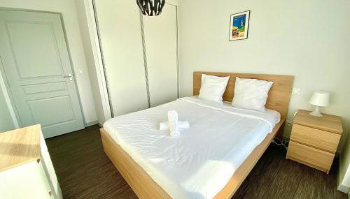 Le Maréchal, spacieux avec place de parking - Photo 2