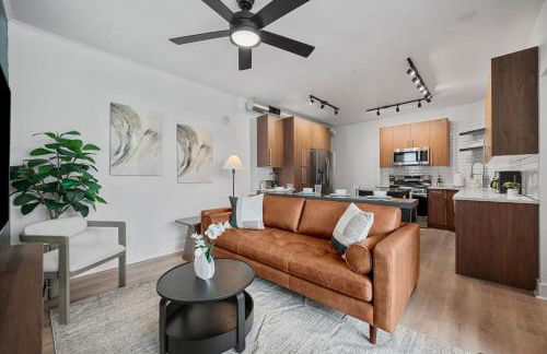 PFR Suites - Highland, 3BR 2BA Shadyside Condo, 2 Decks and Off-Street Parking - Foto 26