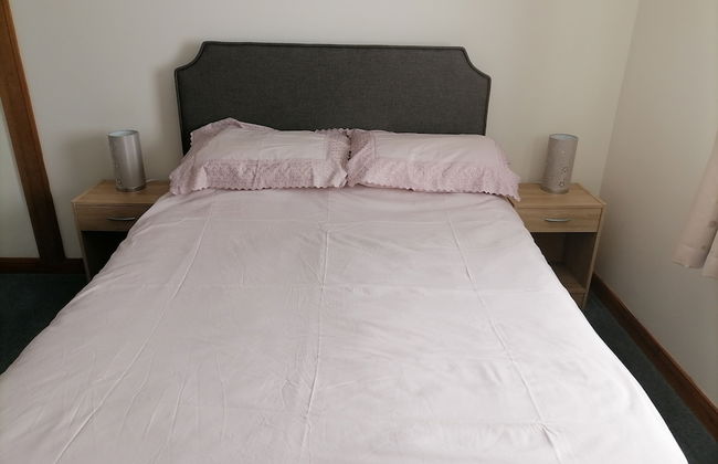 Impeccable 2-bed Flat in Wick - Photo 12