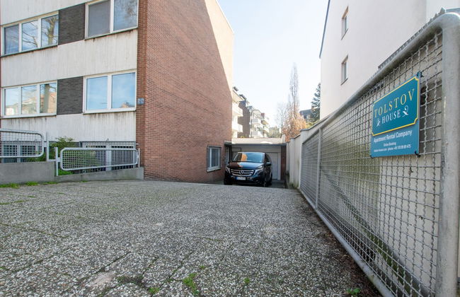 Tolstov-Hotels Convenient 4 Room Apartment - Foto 19