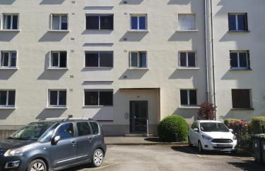 Terrasse, vue sur jardin arboré et place de parking - Foto 12