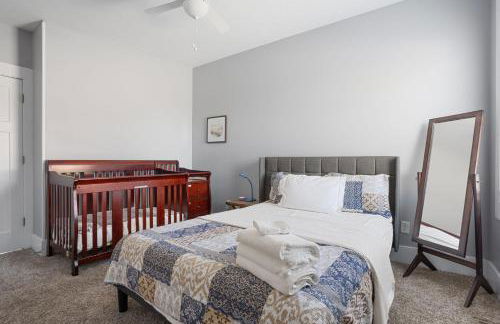 Spacious Home Garage Near Fountain Square-Family Friendly - Foto 27