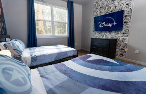 Magical Themed 3BR Townhouse Near the Parks - Foto 110