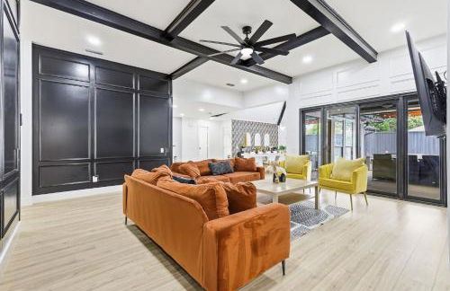 Plano Perfect Getaway - Pool Hot Tub BBQ Grill - Foto 8