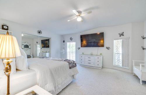 Waterfront Weeki Wachee Home with Fire Pit! - Foto 22