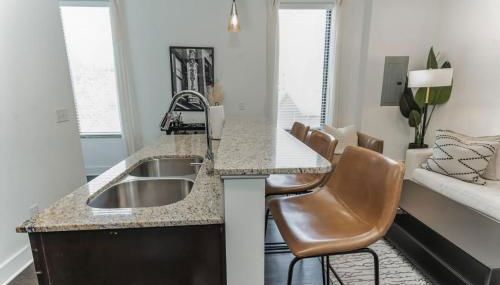 Couple's Retreat Near Vanderbilt University! - Foto 3