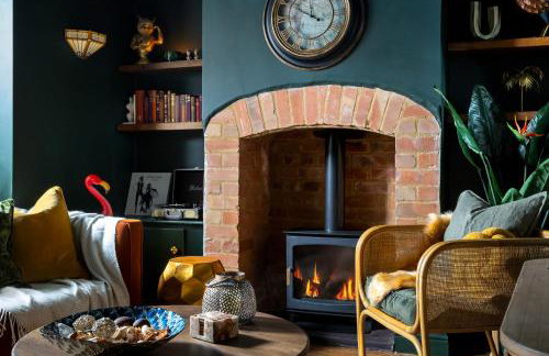 Chipping Campden Shabby Chic on Famous High Street - Photo 5