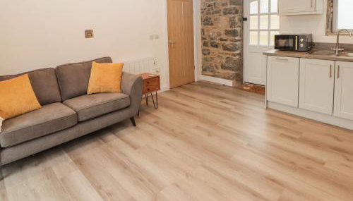 The Stable - Photo 5