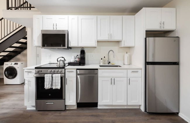 Sosuite 2BR Loft w Shared W/d, Gym, Lounge - Foto 11