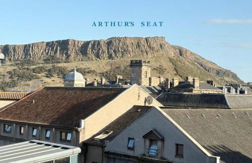 Celtic Apartment in the Heart of Central Edinburgh - Photo 28