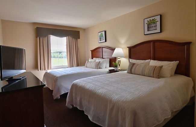 Four Seasons Island Resort - Photo 23