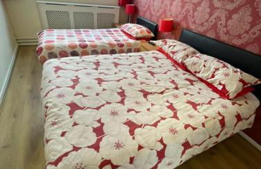 City Centre - Next to Hilton Hotel - Victoria Centre 2 Bedrooms Apartments - Close to Theatre Royal - in Victoria Centre Shopping Centre - 24 Hours Access - Parking Cars or Vans from Five Pounds a Day - Onsite Parking from Ten Pounds a Day - Foto 48