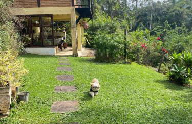 Refúgio Tranquilo na Natureza com Casa de Festas: Perfeito para Família e Amigos - Foto 16