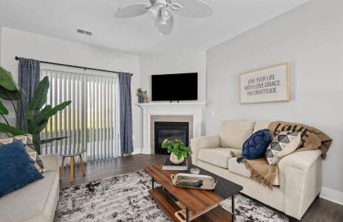 Brand New 2 Bedroom Condo - Photo 7