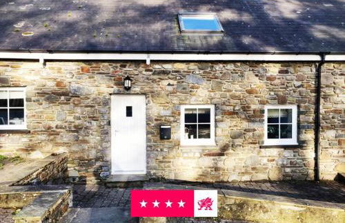 Weavers Cottage - Photo 1