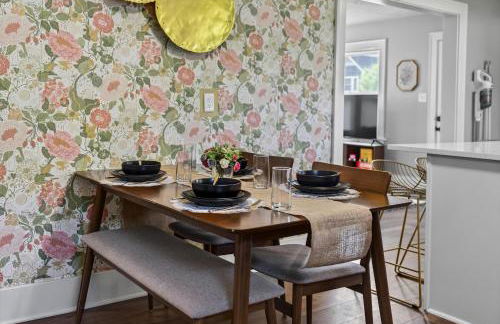 Cozy 4BD - Backyard Retreat - 3mins to Notre Dame - Foto 23