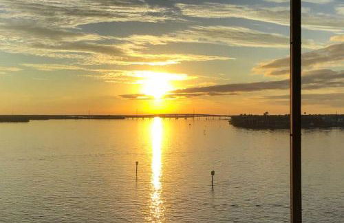 Coastal Marco Island Condo with Club Amenities! - Foto 21