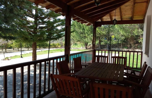 Remarkable 5-bed Villa in Miliou Village Paphos - Foto 15