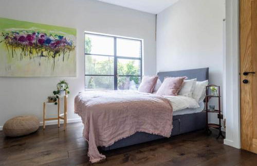 The Lakeside Viewing Gallery - Photo 8